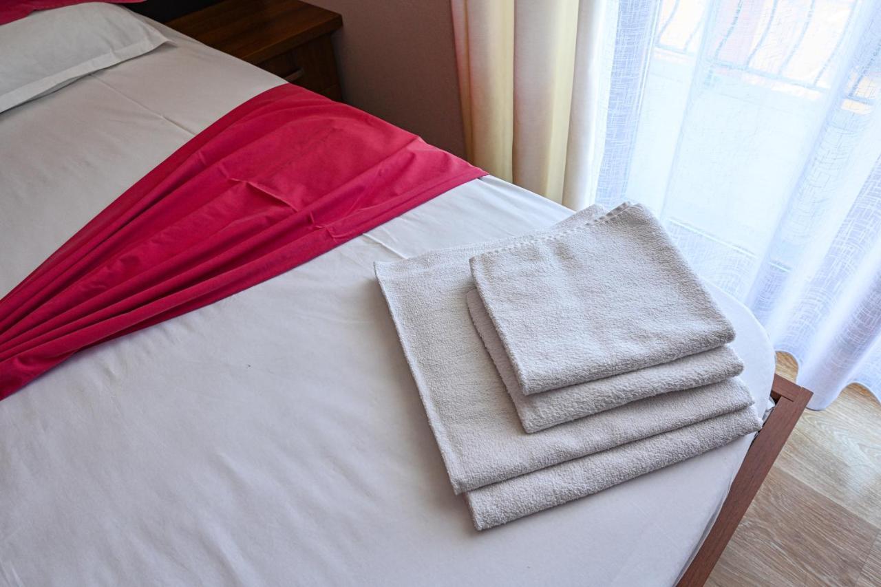 Hotel Epoka Shkoder Exterior photo